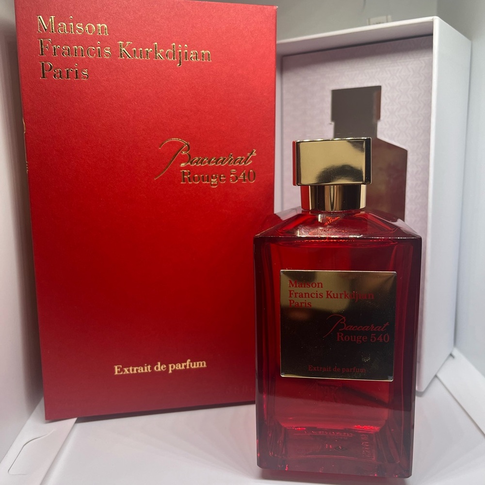 Baccarat rouge 540 6.8oz/200 ml